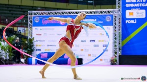 esibizioni raffaeli sofia ita sfe04612a copia simone ferraro ph copia